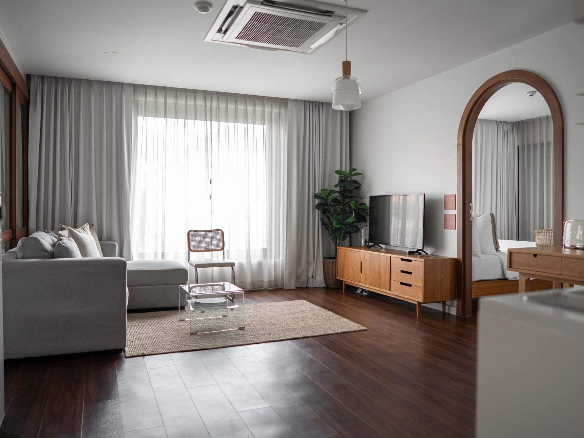 The Earth Hotel Chiang Mai Bagian luar foto
